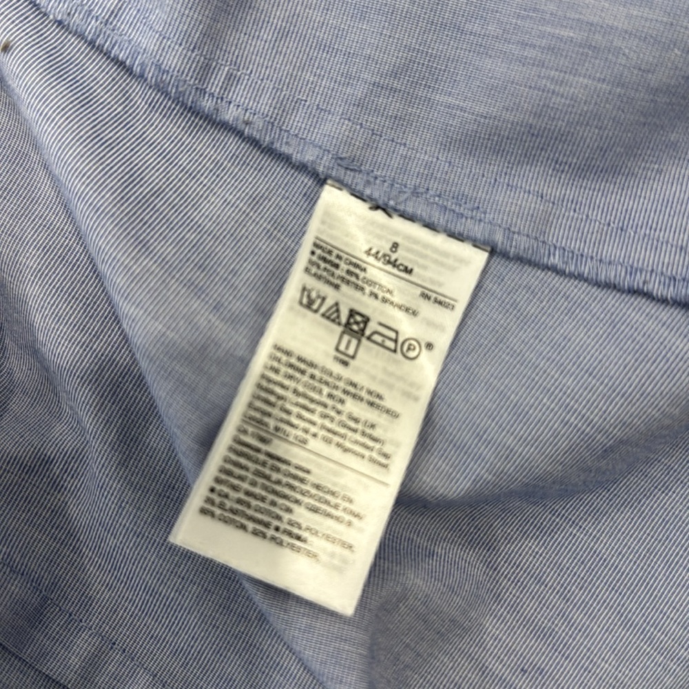 Blue sleeveless Riley shirt. - Picture 3 of 4